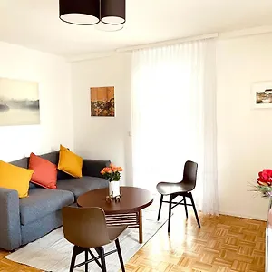 https://neues-stillvoll-eingerichtetes-apartment-mit.stuttgart-hotel.com