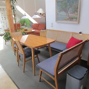 https://abt-private-rooms-hannover-exhibition-ground-room-agency.hannover-hotel.net