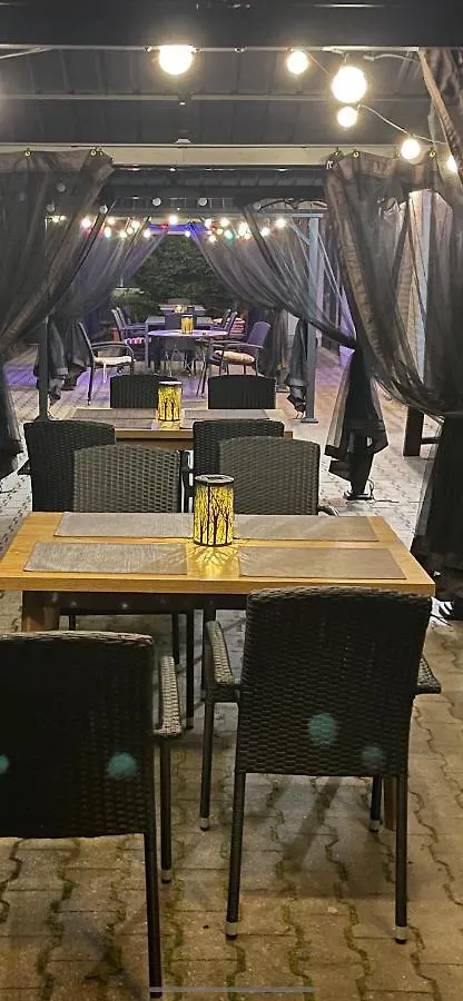 Apparthotel Alte Innbruecke-24Std-Self-Check In-Haustiere Willkommen 因河畔诺伊豪斯 3*,